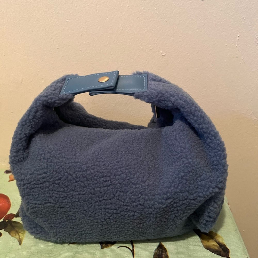 Blue Ulta beauty bag with free beauty items
